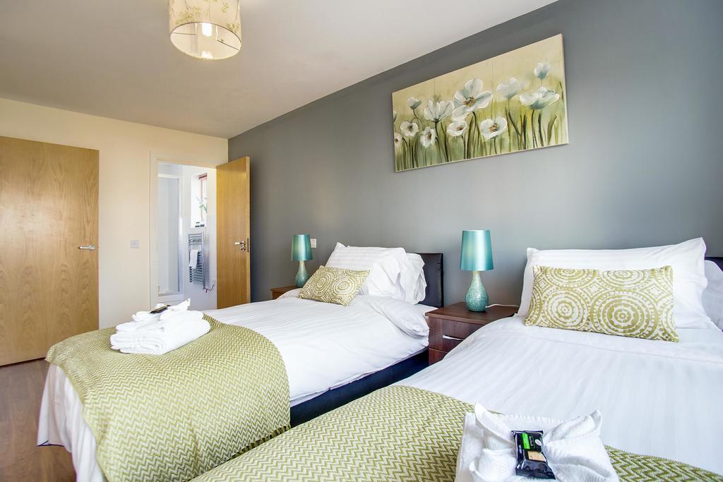 Mica Point City Centre Apartment เบอร์มิงแฮม ภายนอก รูปภาพ