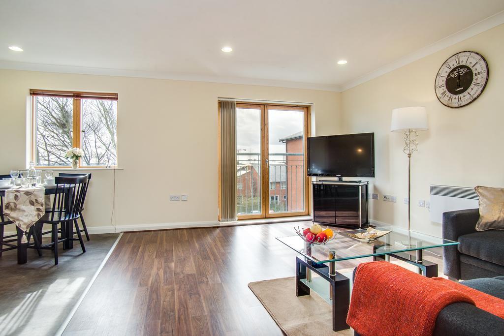 Mica Point City Centre Apartment เบอร์มิงแฮม ภายนอก รูปภาพ