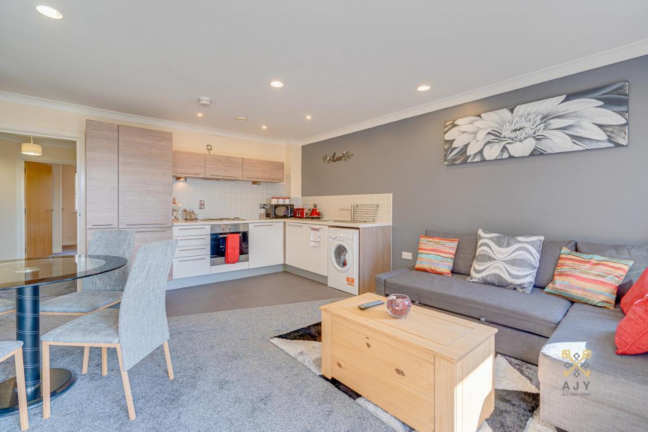 Mica Point City Centre Apartment เบอร์มิงแฮม ภายนอก รูปภาพ