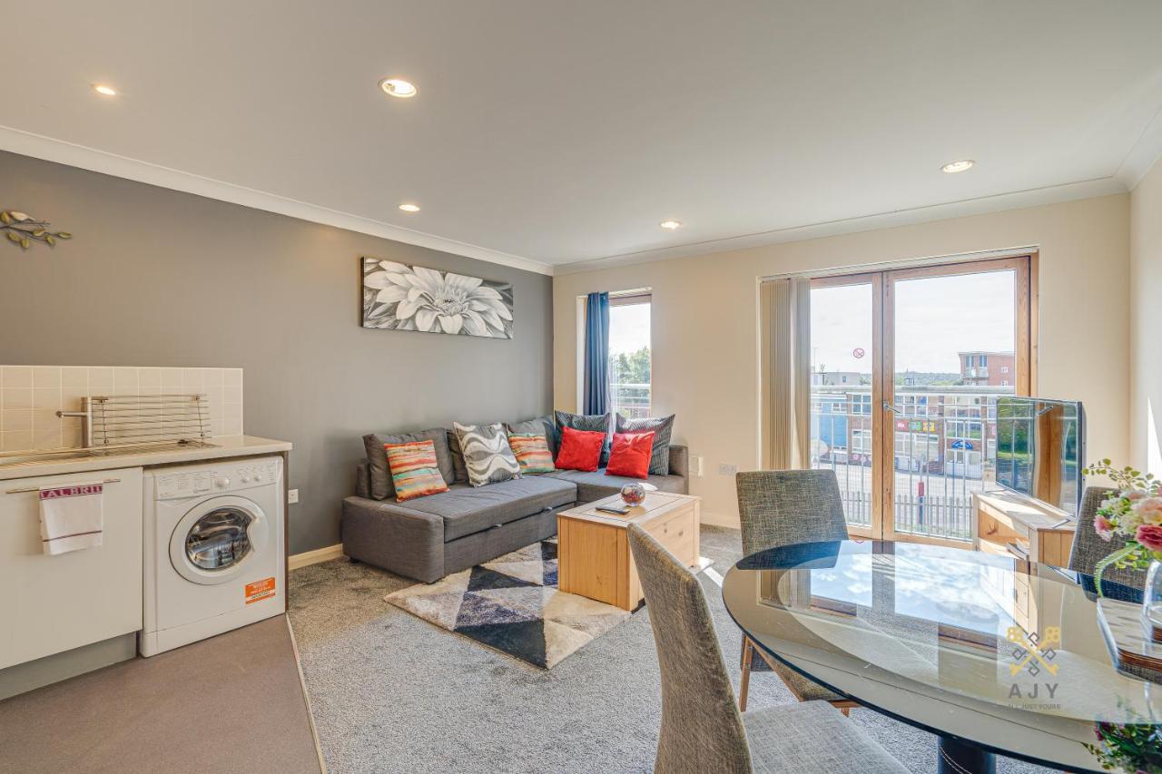Mica Point City Centre Apartment เบอร์มิงแฮม ภายนอก รูปภาพ
